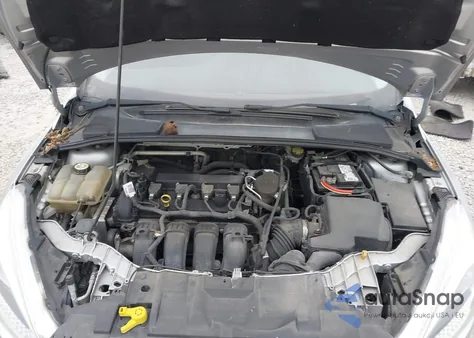 2015 Ford Focus Se z USA, uszkodzony, nr VIN 1FADP3K21FL316243